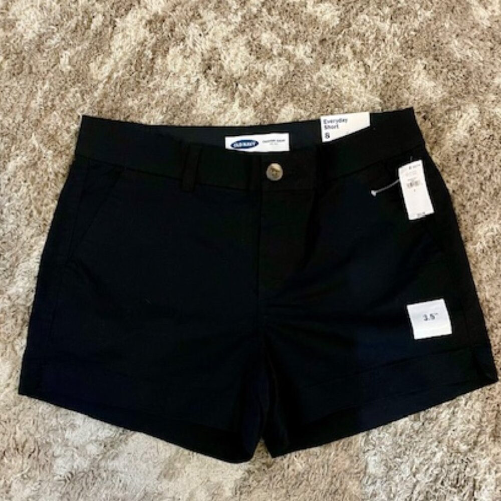 NWT Old Navy Mid Rise Everyday Shorts 3.5-inch hem (8) Black